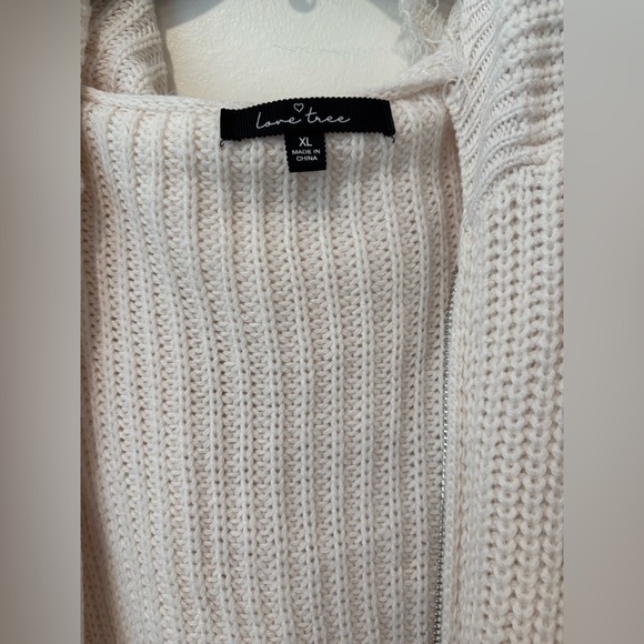 Ripped crop Jacket size XL - Picture 4 of 5